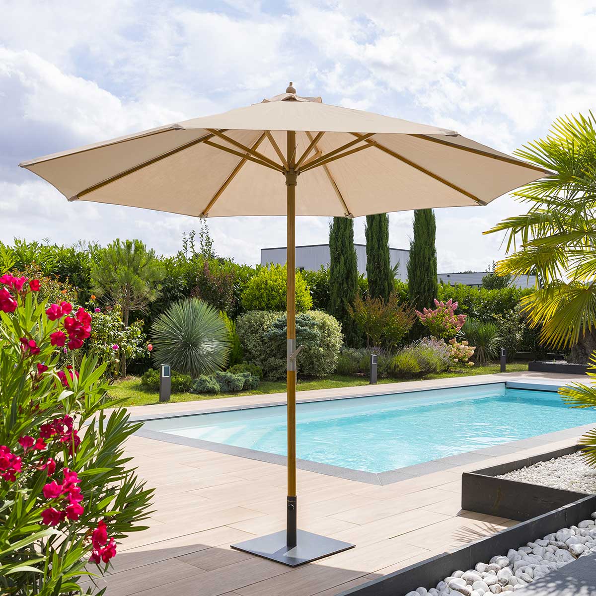 Parasol, sun shield